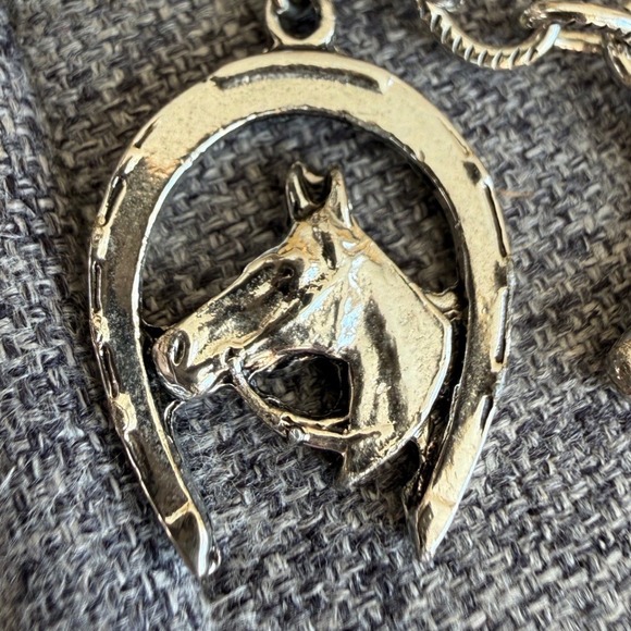 Vintage Equestrian Charm Bacelet Horse Horseshoe Western Cowgirl Silver tone 7" - Picture 7 of 10